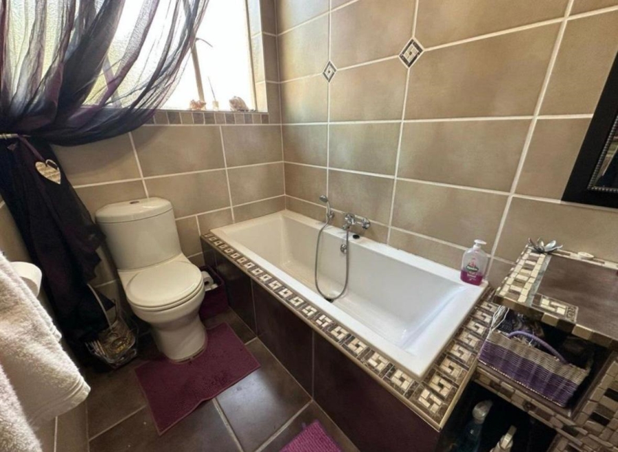 3 Bedroom Property for Sale in Retief Eastern Cape
